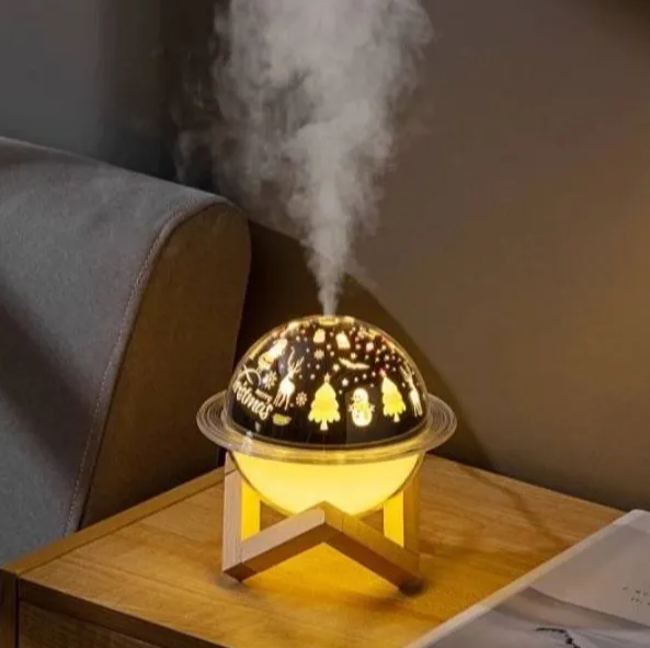 Saturn 2u1 Difuzor i Lampa sa Zvezdanim Nebom